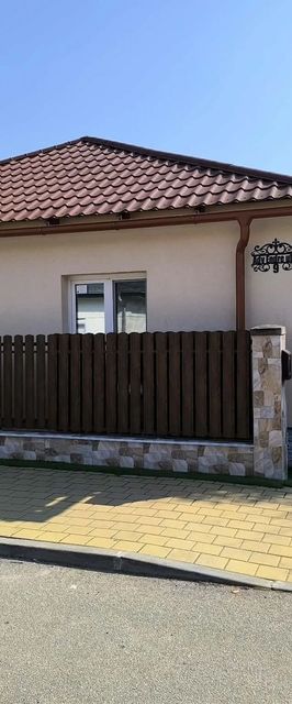 Johnny Relax Vendégház Balatonszárszó