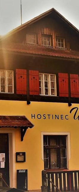 Hostinec a Penzion U Lípy Velichov