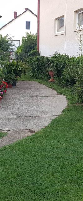 Liliom Apartman 5 Balatonboglár