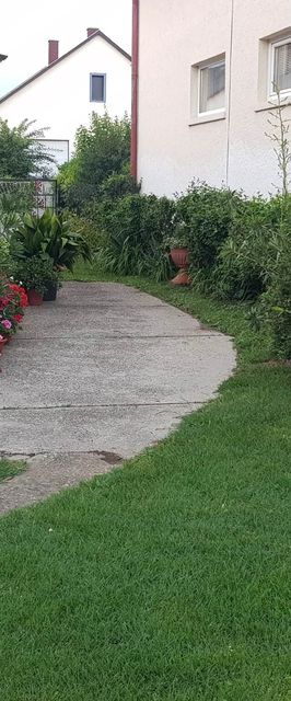 Liliom Apartman 5 Balatonboglár