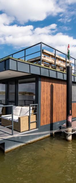 Panoráma Úszóház 2 Abádszalók