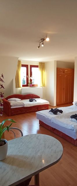 Luxor Apartmanház Bogács