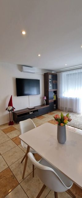 Víztorony Apartman Komló