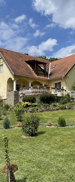 Esz-Ti Apartman Tihany