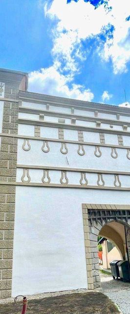 Zámek Račice - Předzámčí Račice-Pístovice