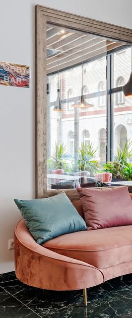 Onyx Luxury****Budapest