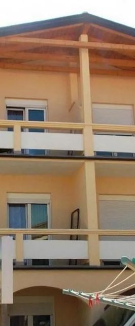 Apartmanok Parkolóhellyel Vir - 20183