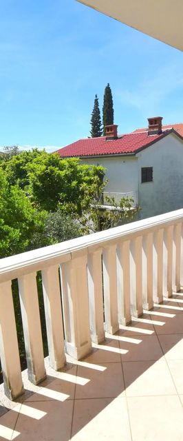 Apartmanok Parkolóhellyel Malinska, Krk - 20410 Malinska