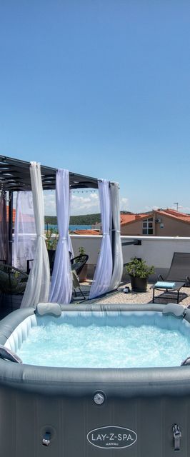 Apartmanok A Tenger Mellett Betina, Murter - 20450 Betina