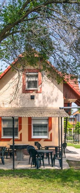 Fürdő Apartman Cserkeszőlő