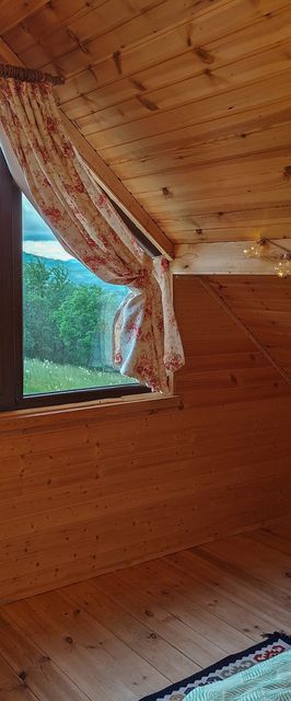 Almost Heaven Apuseni Reț