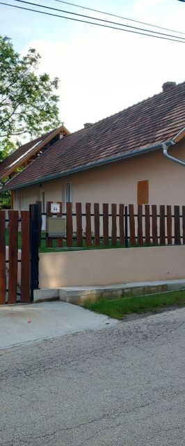 Evetes Vendégház Hidegkút