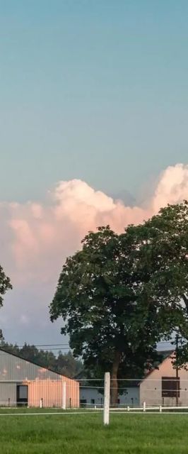 Pensjonat Noce i Dnie Cząstkowo