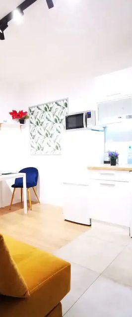 II Stylowe dwupokojowe mieszkanie nad Kanałem SKM Warszawa