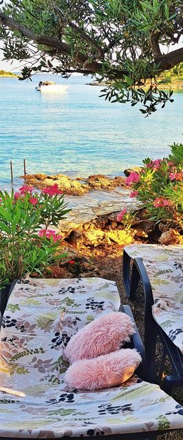 House Salty Kisses Murter