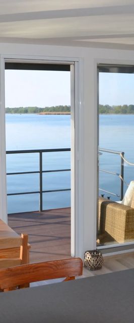 BW Floating House Abádszalók