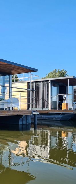 SunRise HouseBoats Łazy