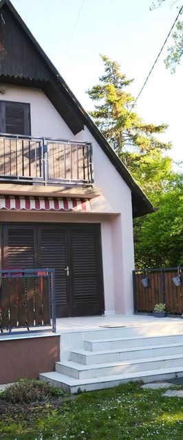 Zsálya Vendégház Gárdony