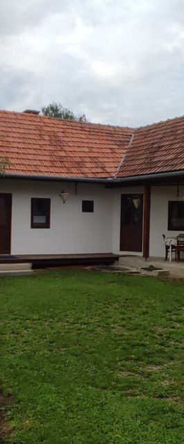 Cabana Becze Lăzarea