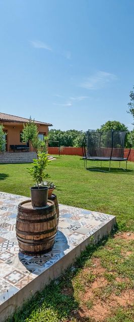 Vendégház Ližnjan - CIZ447