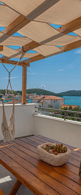 Apartman Rogoznica - CDJ916