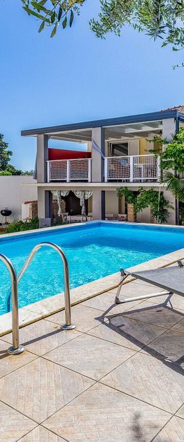 Vendégház Premantura - CIA341