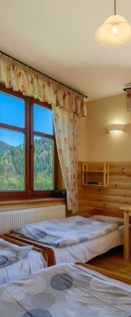 Dom gościnny Schronisko PTTK Trzy Korony Sromowce Niżne