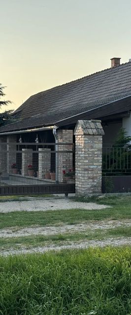 Százholdas Pagony Vendégház Solt