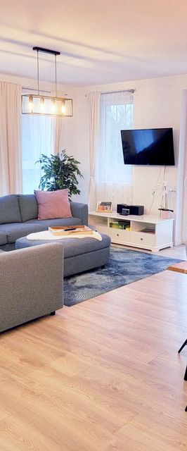 Moonshine Apartman  Érd