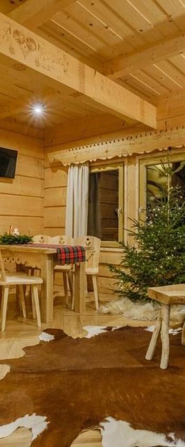 Domek Na Przełęczy wood house & mountain view Murzasichle