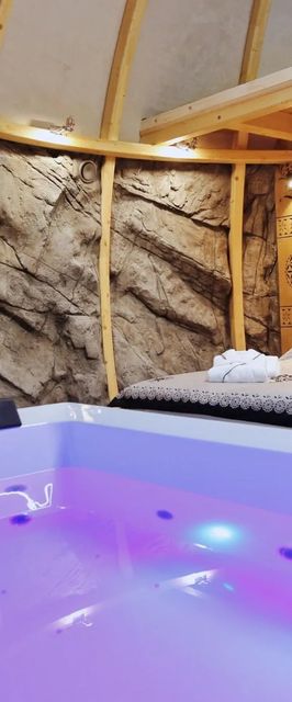 Tatry Mountain Glamp z jacuzzi Zakopane