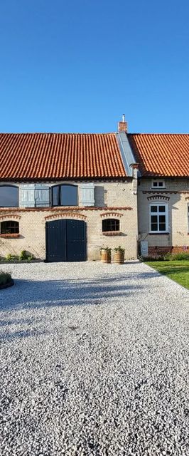 Dom Do Góry Kołami Powalina