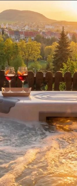 Chillinn Rosé Cottage Eger