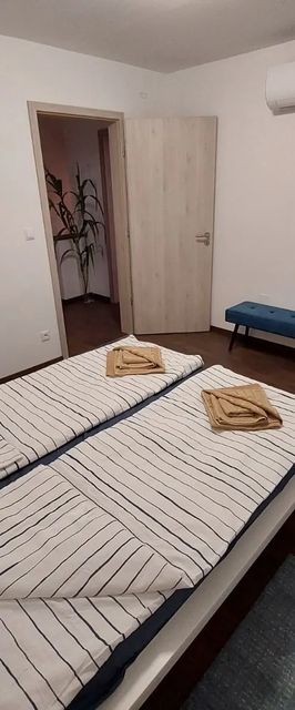 Vitorlás Apartman Balatonszárszó