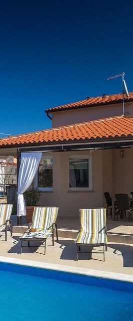 Vendégház Pula - CLS002