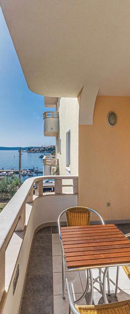 Apartman Okrug Gornji - CSC403