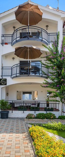 Apartman Pirovac - CSV045