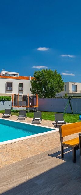 Vendégház Bale - CLS460