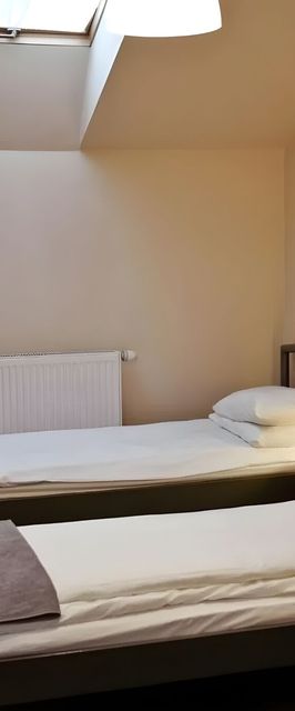 KOLUMNY 217- tanie noclegi pracownicze Łódź