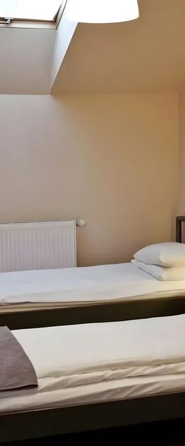 KOLUMNY 217- tanie noclegi pracownicze Łódź