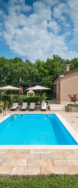 Vendégház Tinjan - CLS450