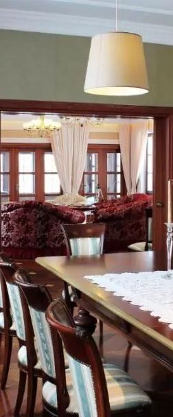  Dwór Pod Różami Wrocław