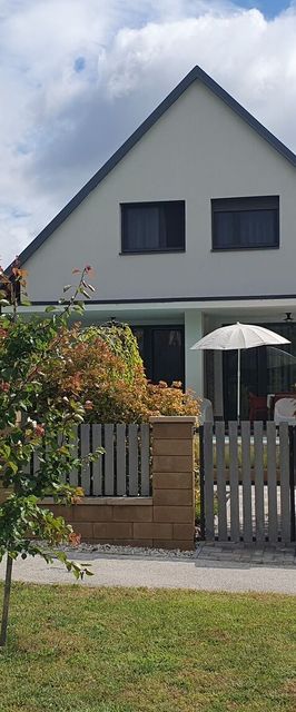 Relax Balaton Apartmanok  Balatonfüred