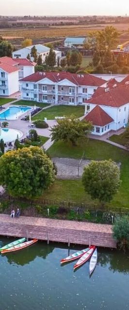 Aranyszarvas Panzió****, Étterem és Grillterasz Szarvas