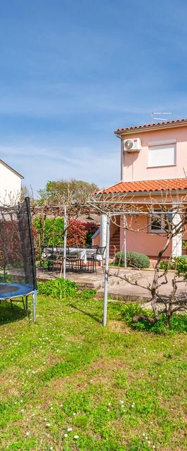 Vendégház Valbandon - CIF011