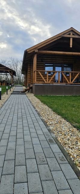 Tóparti Rönkház Vaja