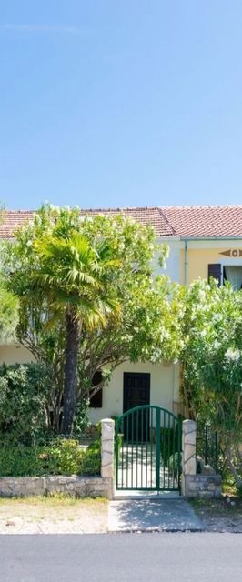 House Oleander Sukošan