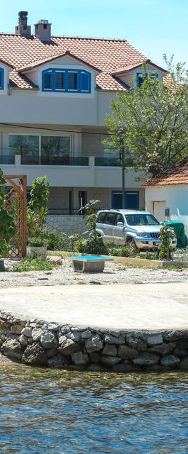 Apartments Seafront Mrljane