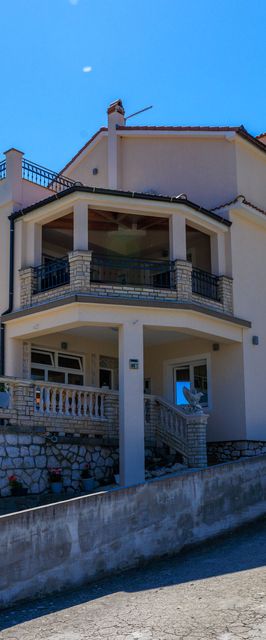 Apartments Nikolina J Supetarska Draga