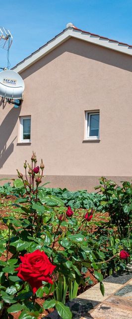 Holiday House Lucy Žgaljići